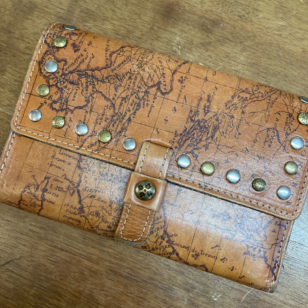 Patricia Nash Map Print Wallet